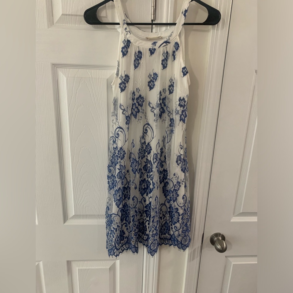Altar’d State White and Blue Lace Shift Dress